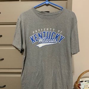 University of Kentucky T-shirt size large